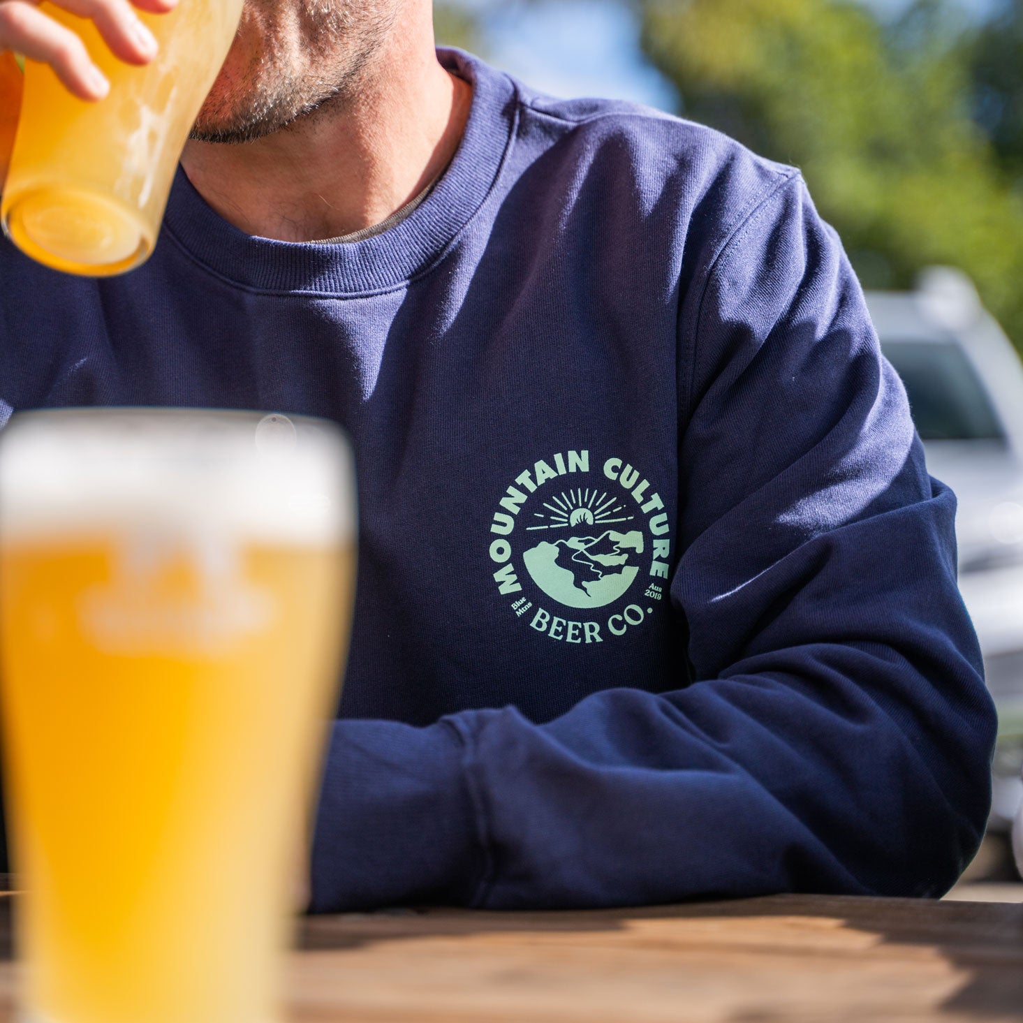 Mountain Range Sweater - Navy